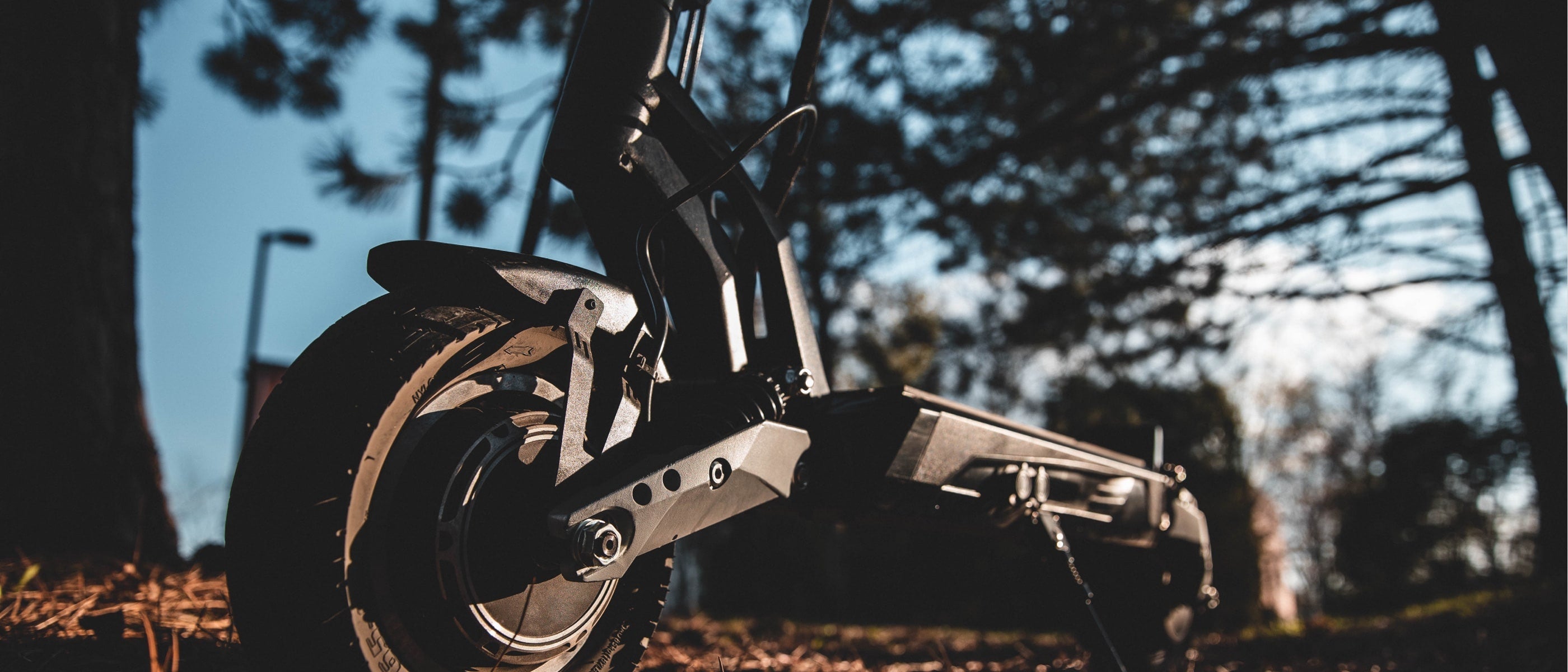 8 Reasons Why You Need an Electric Scooter Right Now - Apollo Scooters