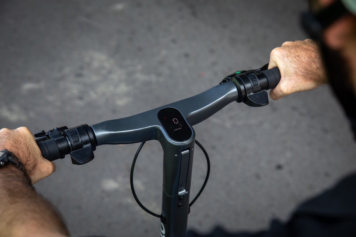 How Brakes on Electric Scooters Work: An In-Depth Look