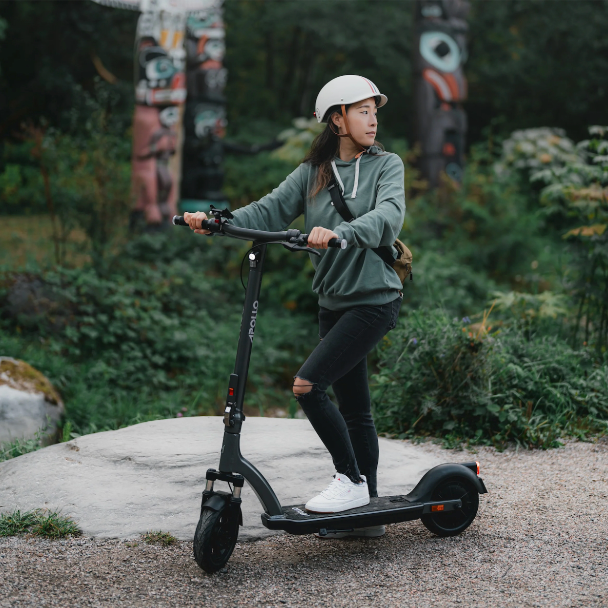Folding E-Scooters: Tips, Tricks, and Transit Hacks