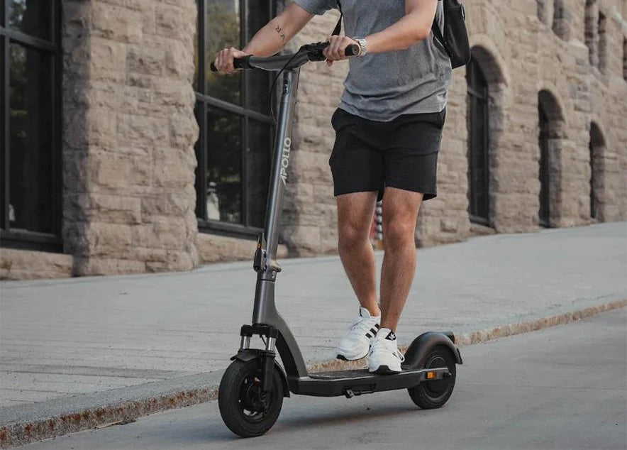 2024 Electric Scooters Comparison: Navigating Entry-Level Choices for Beginners