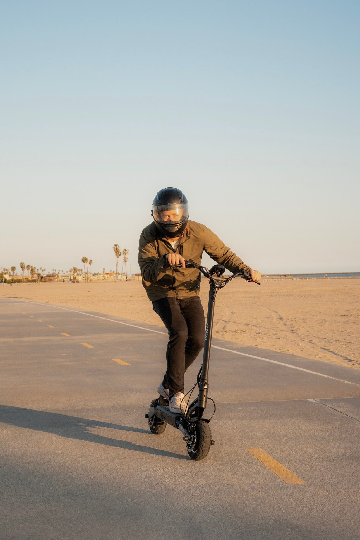 Electric Skateboard Vs Electric Scooter: Which Is the Best Ride?
