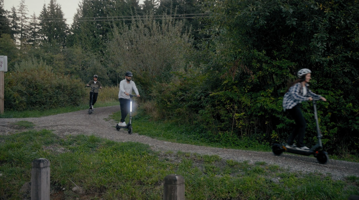 Electric Scooter Etiquette: Sharing the Road Safely