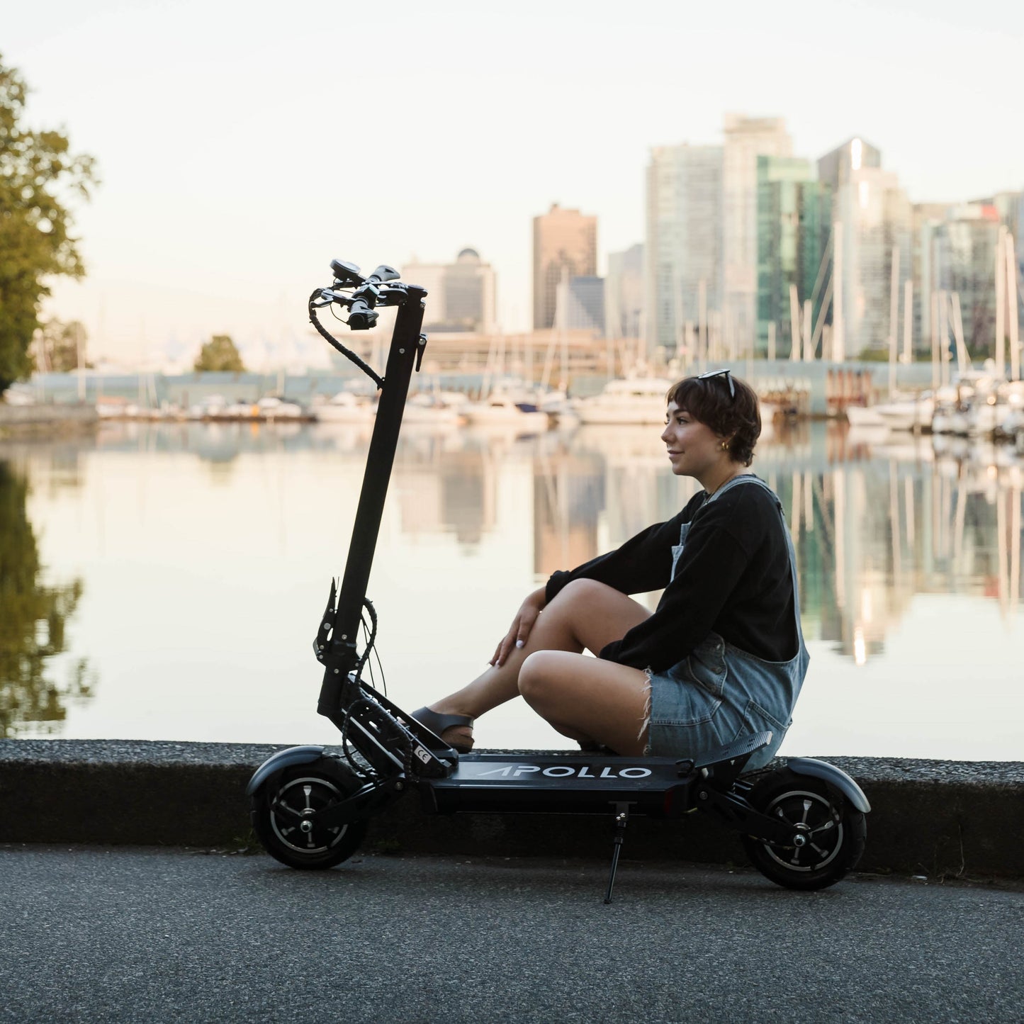 Apollo Ghost 2022 - electric scooter - Apollo Scooters